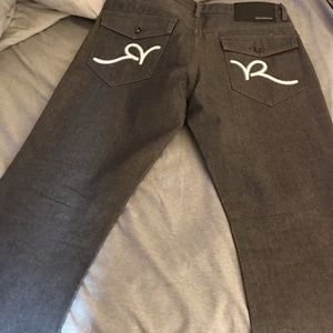 Classic Fit - Rocawear Jeans Size 36 x 34